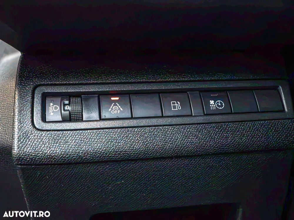 Peugeot 3008 225 e-EAT8 Allure Pack - 21