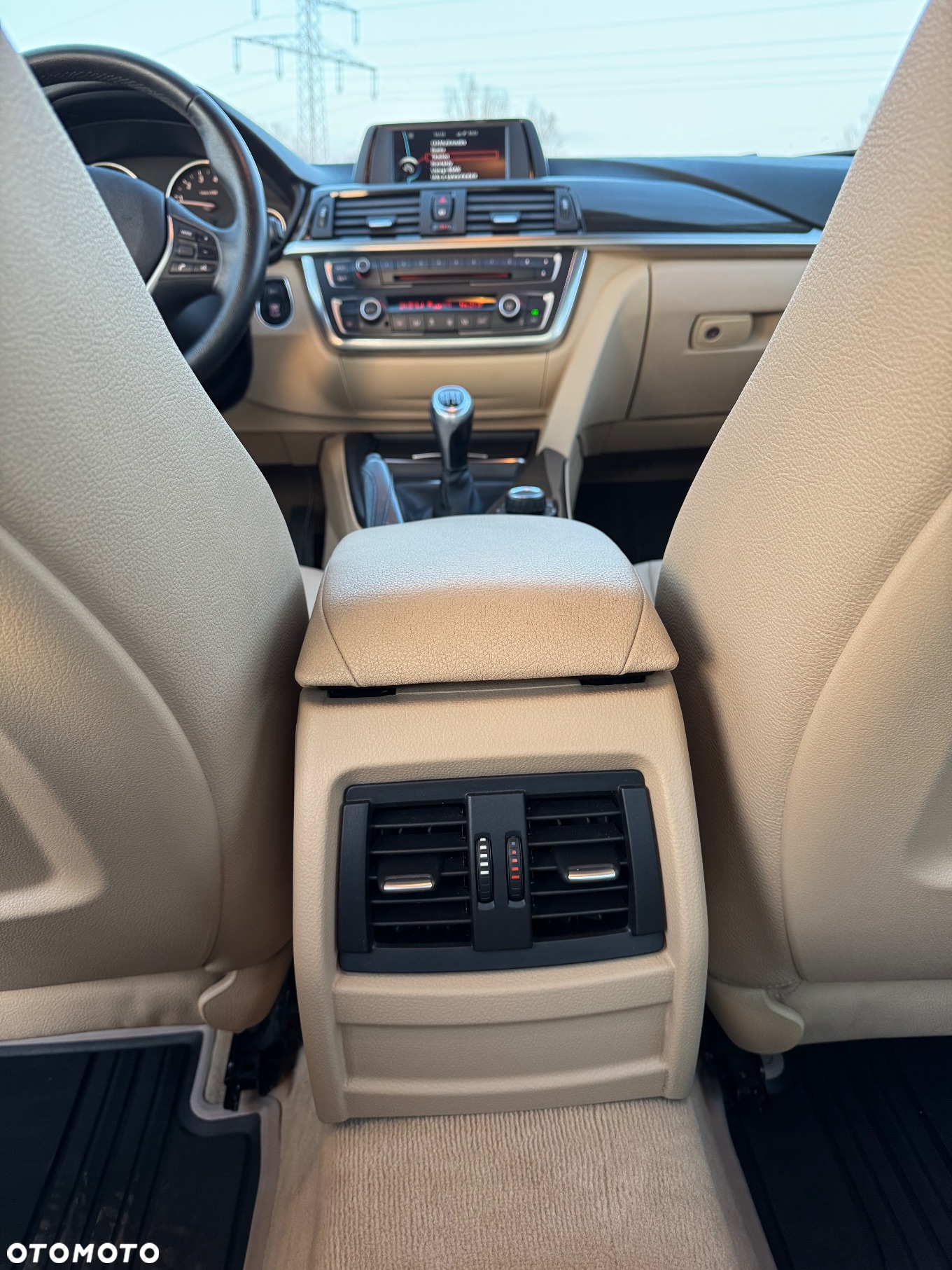 BMW Seria 3 320i Luxury Line - 17