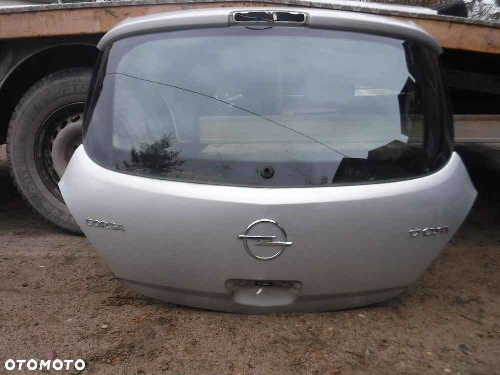 Opel Corsa D 3d Z157 klapa tyl - 1