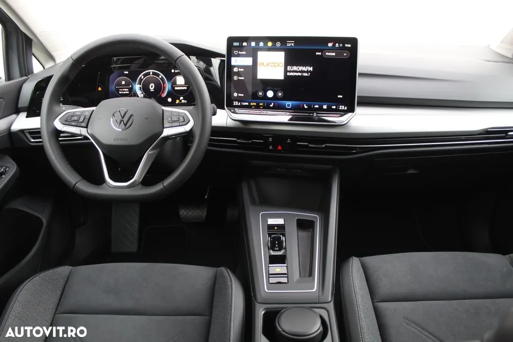 Volkswagen Golf 2.0 TDI DSG Advanced - 8