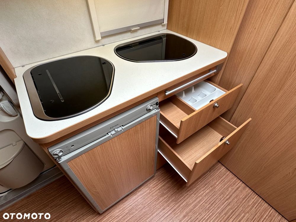 Adria ADORA 512 UL z napędem i  nową markizą. GWARANCJA !!! - 21