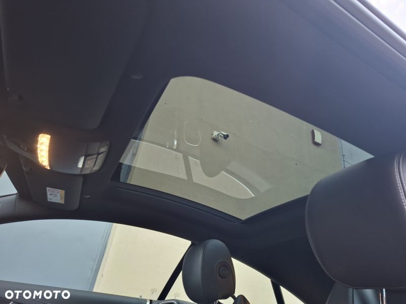 Mercedes-Benz Klasa E 400 d 4-Matic 9G-TRONIC - 24