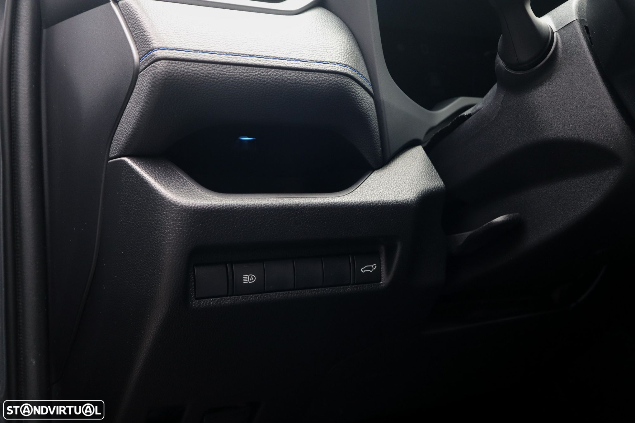 Toyota RAV4 - 14