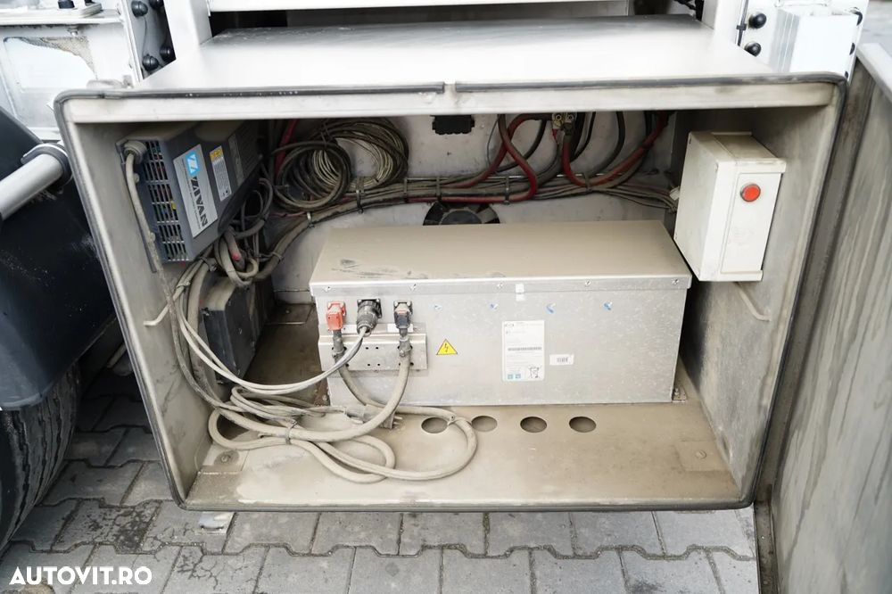 Magyar / REZERVOR ALIMENTE / 30.000 L / AXĂ RIDICATĂ / AXĂ DE DIRECȚIE / - 20