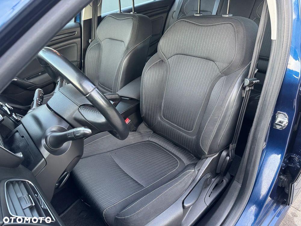 Renault Megane 1.5 dCi Intens EDC - 11