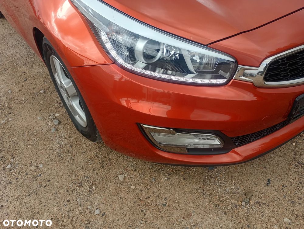 Kia Ceed 1.4 CRDi 90 Spirit - 11