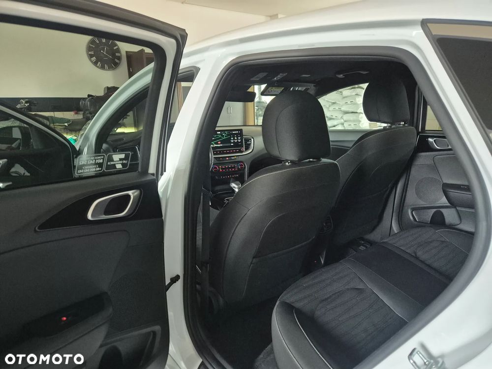 Kia ProCeed 1.5 T-GDI GT Line DCT - 17