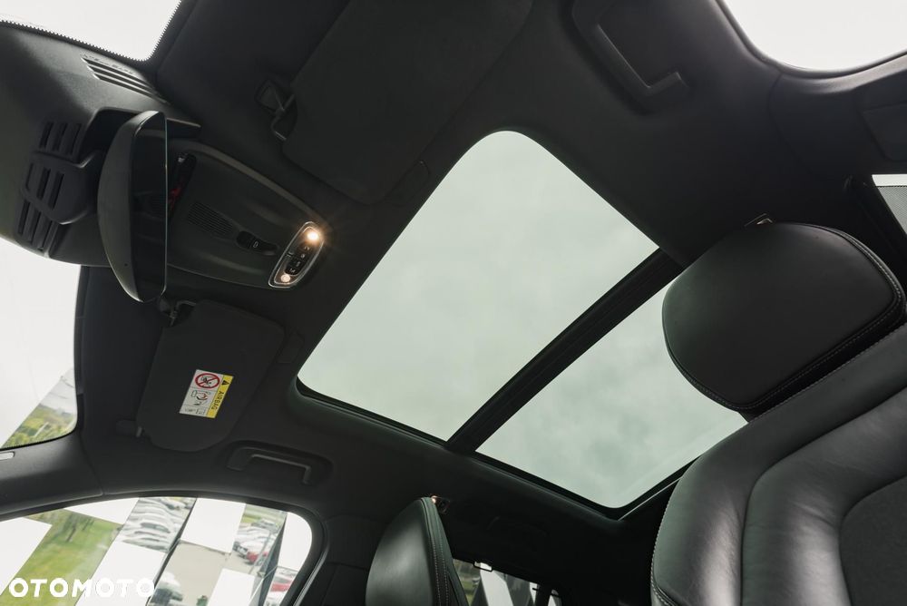 Volvo XC 90 B5 D AWD R-Design - 17