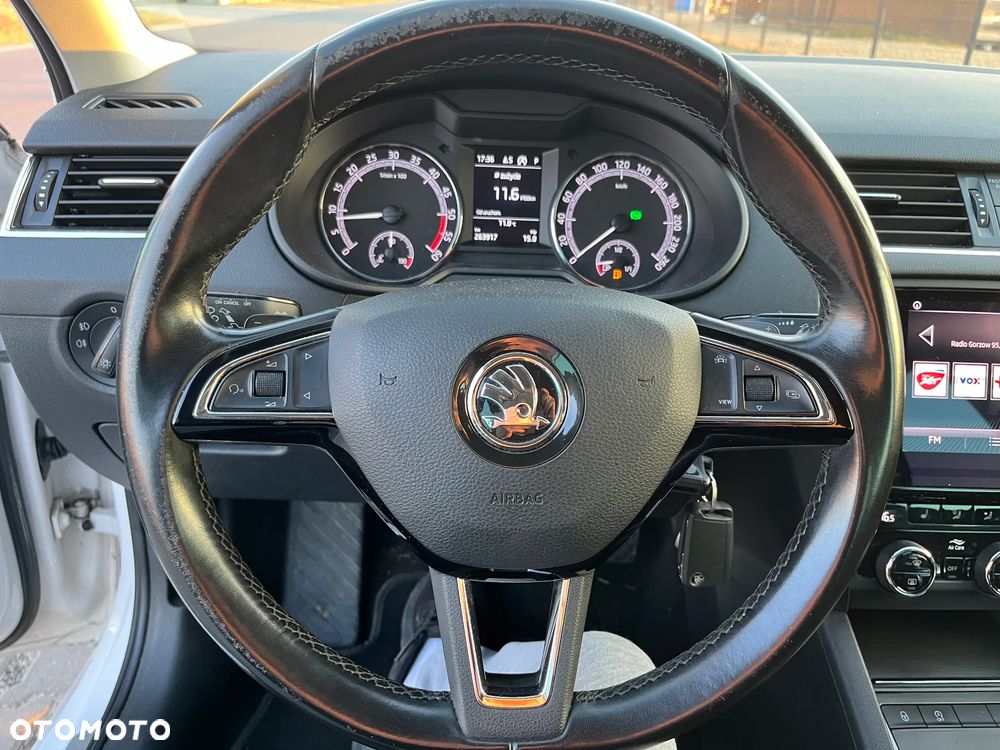 Skoda Octavia 1.6 TDI Style DSG - 13