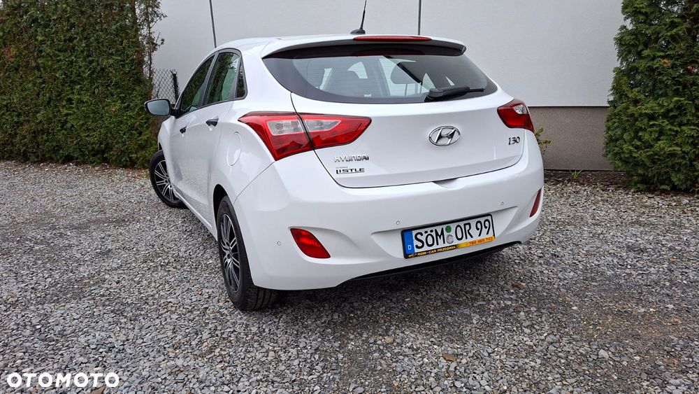 Hyundai i30 1.4 Fifa World Cup Edition - 38