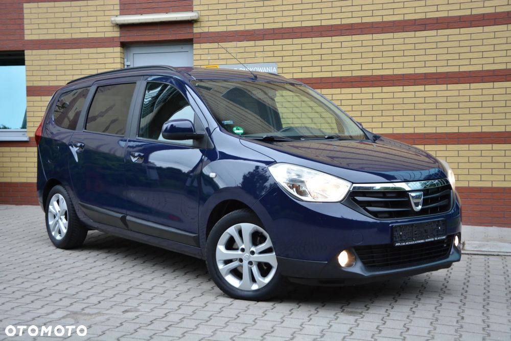 Dacia Lodgy 1.6 MPI 85 Laureate - 36