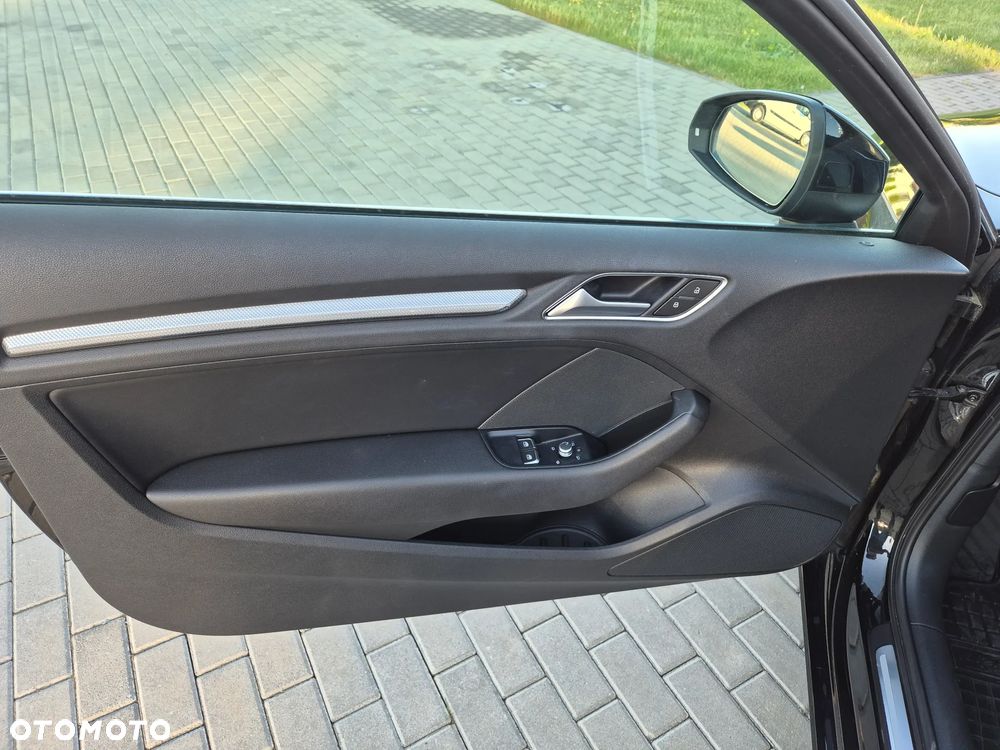 Audi A3 3-drzwiowe 1.6 TDI S tronic sport - 33