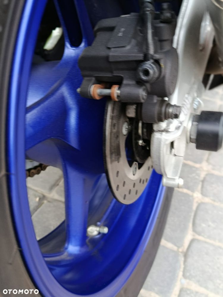 Yamaha MT - 5