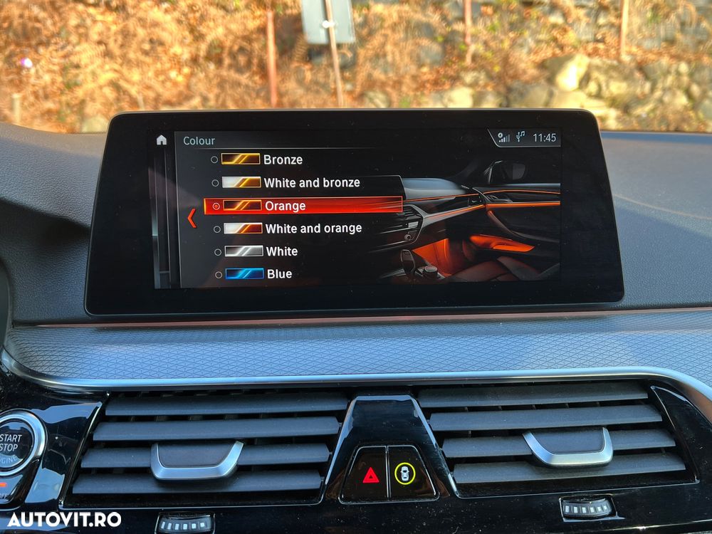 BMW Seria 5 520d Touring Aut. M Sport Edition - 33