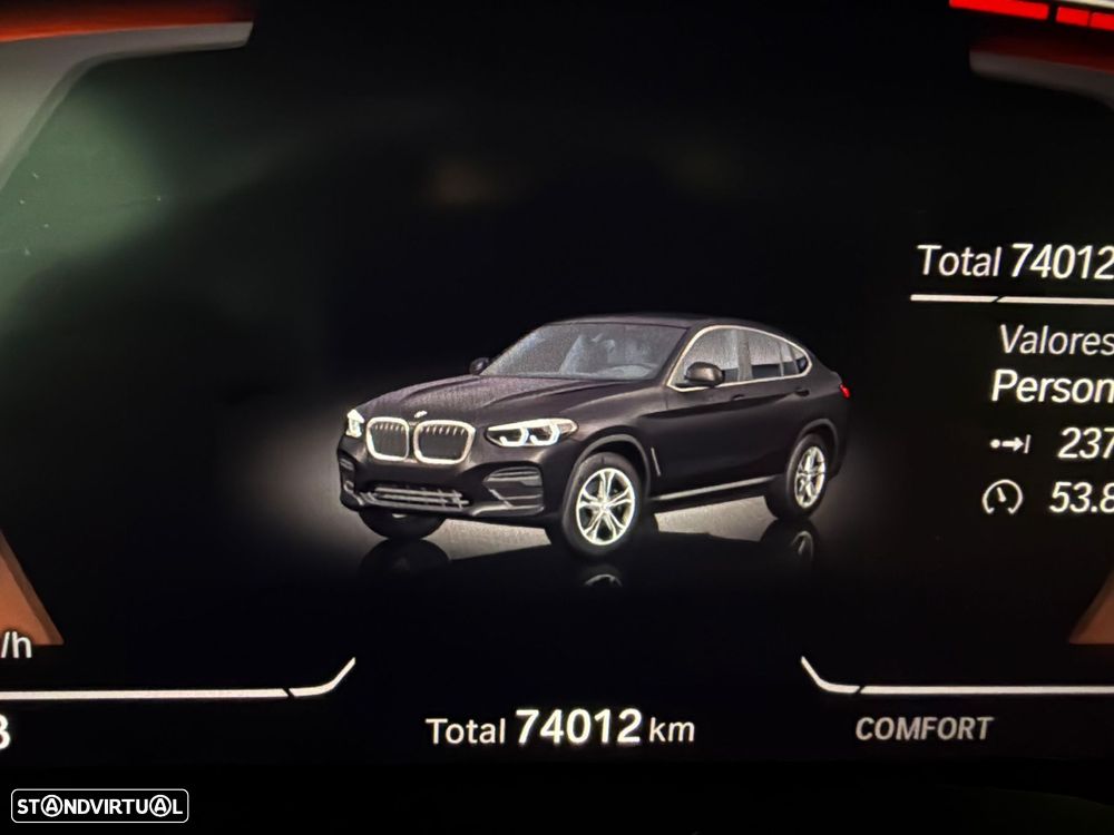 BMW X4 - 26