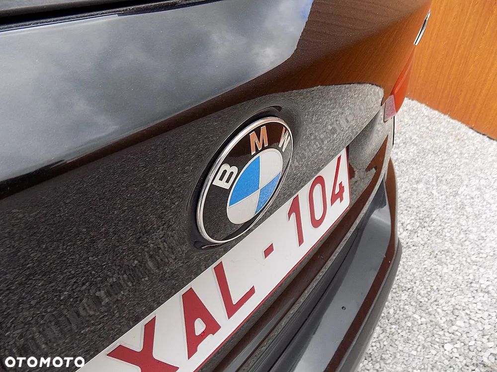BMW X1 sDrive20d Sport Line - 28