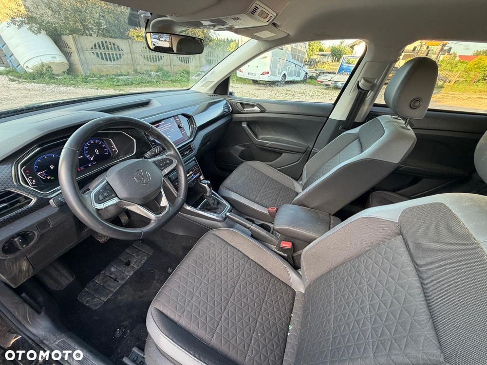 Volkswagen T-Cross - 9