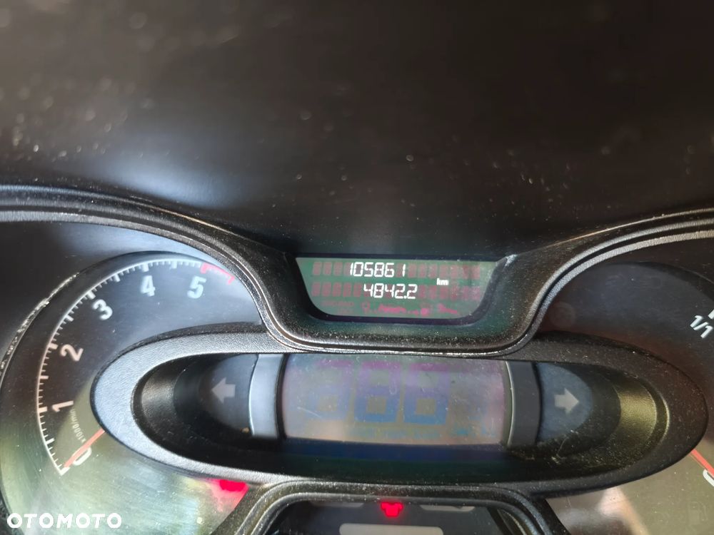 Opel Vivaro - 14