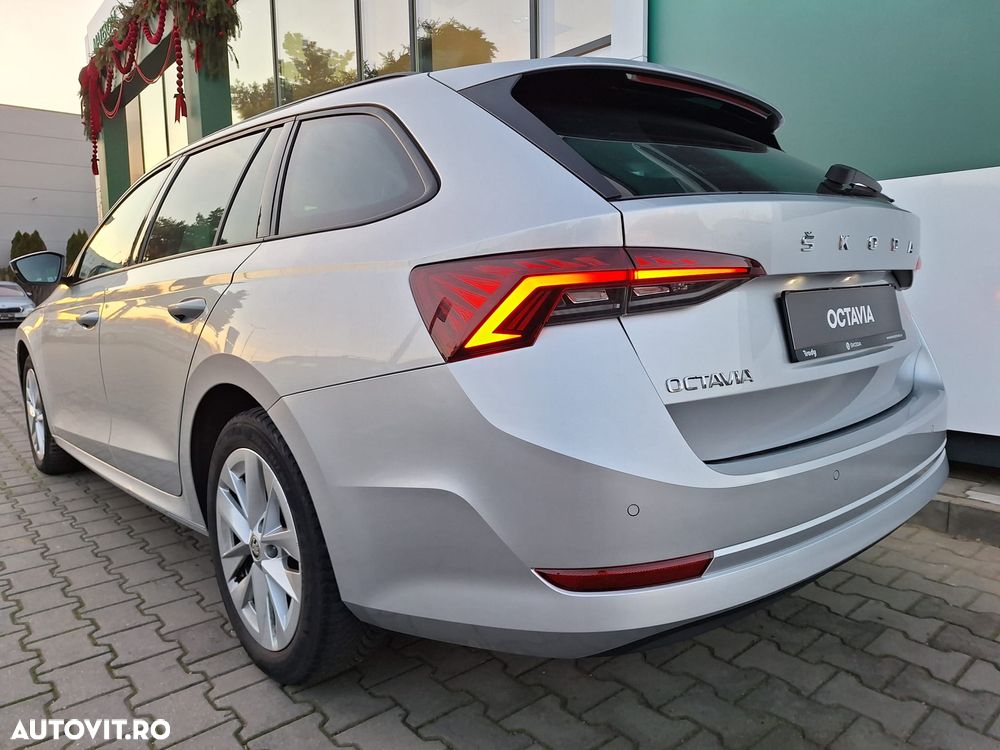 Skoda Octavia 2.0 TDI DSG Style - 5