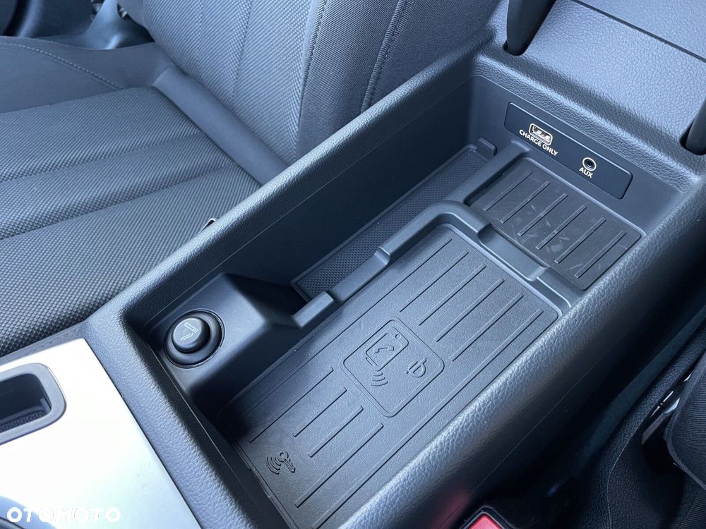 Audi A4 Limousine - 23