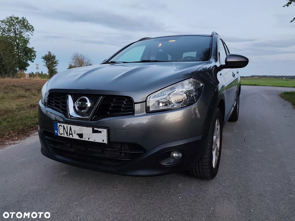 Nissan Qashqai+2 - 5