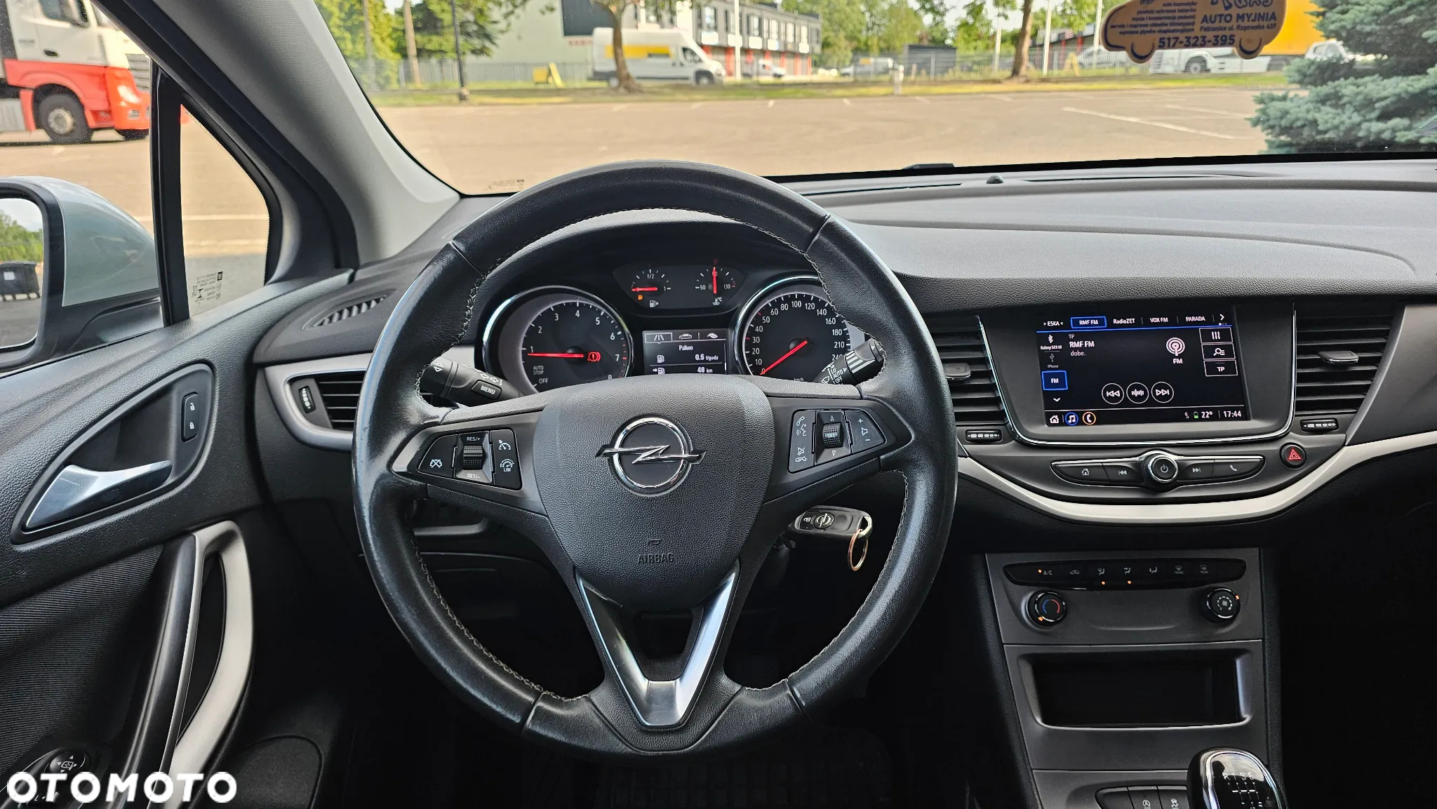 Opel Astra V 1.2 T Edition S&S - 9