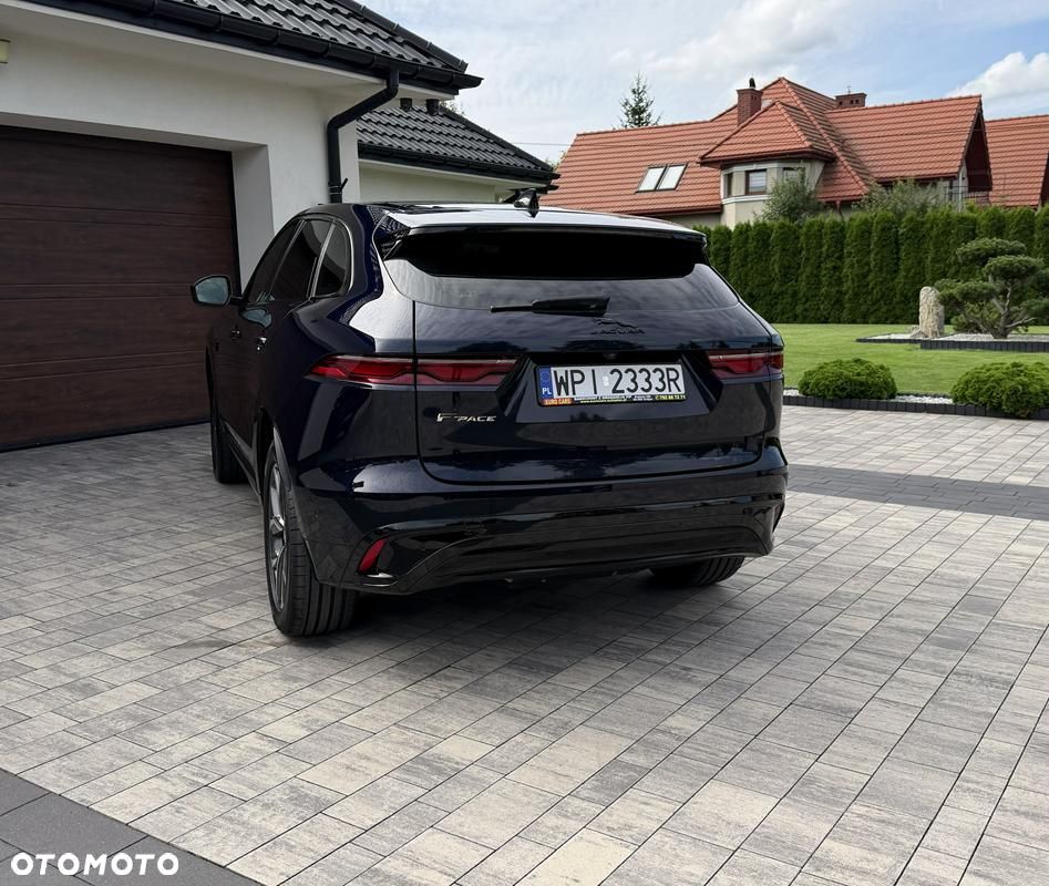 Jaguar F-Pace - 17