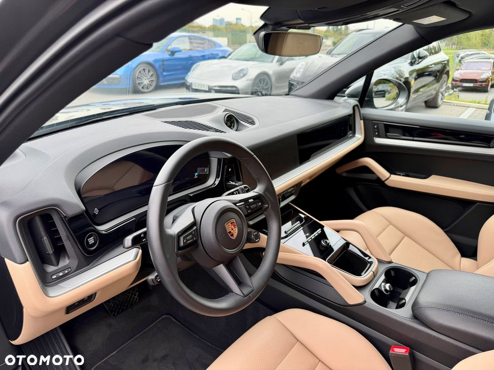 Porsche Cayenne - 24