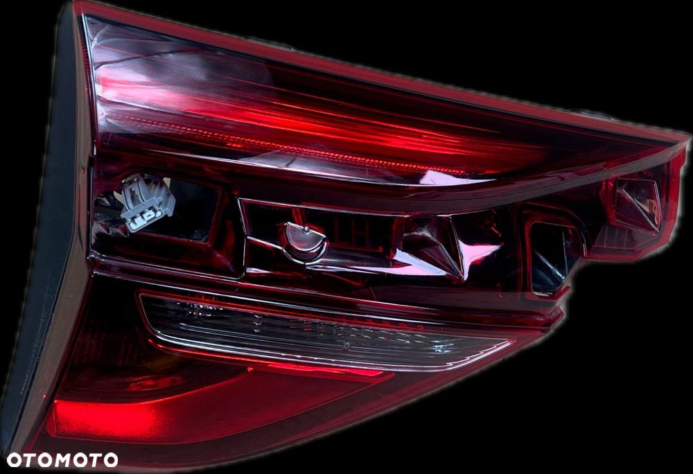 O5 BUICK ENCLAVE II 2017 - LAMPA TYŁ LEWA W KLAPĘ 84317694 - 2