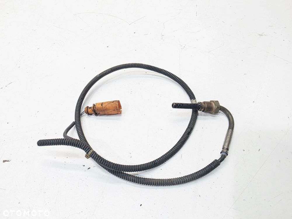CZUJNIK TEMPERATURY SPALIN AUDI A4 B7 A6 C6 2.0 TDI 03G906088BA - 1