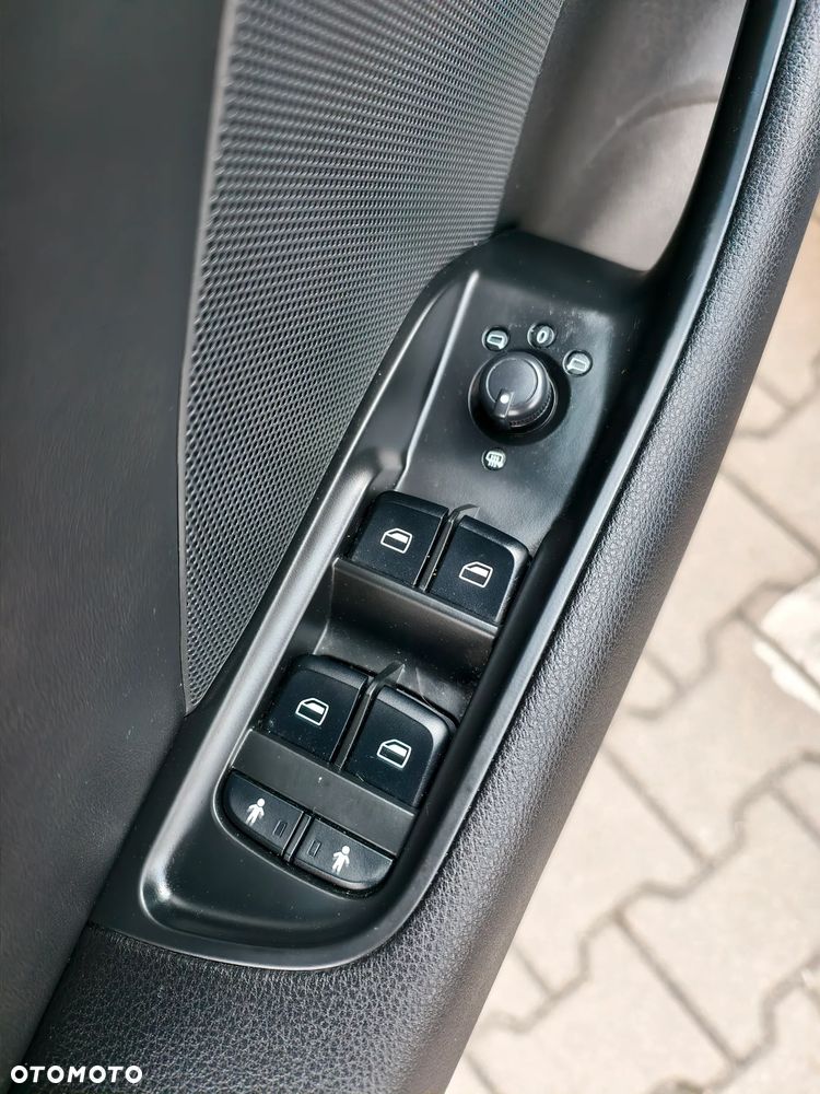 Audi A3 Sportback 1.4 TFSI cylinder on demand ultra S line Sportpaket - 18