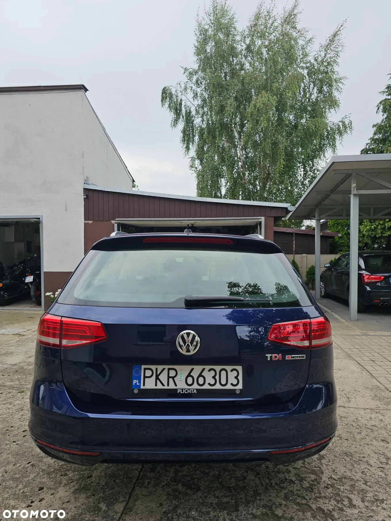 Volkswagen Passat Variant 1.6 TDI (BlueMotion Technology) DSG Comfortline - 13