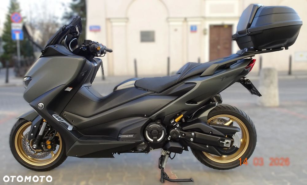 Yamaha Tmax - 5