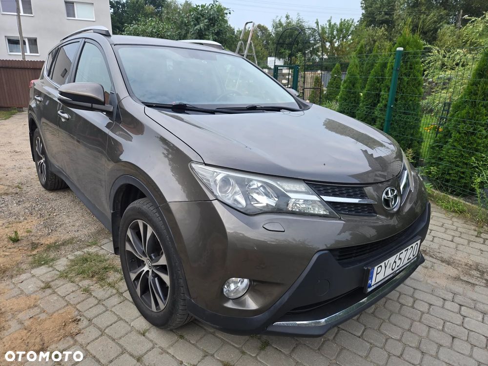 Toyota RAV4 2.0 D-4D Active - 1