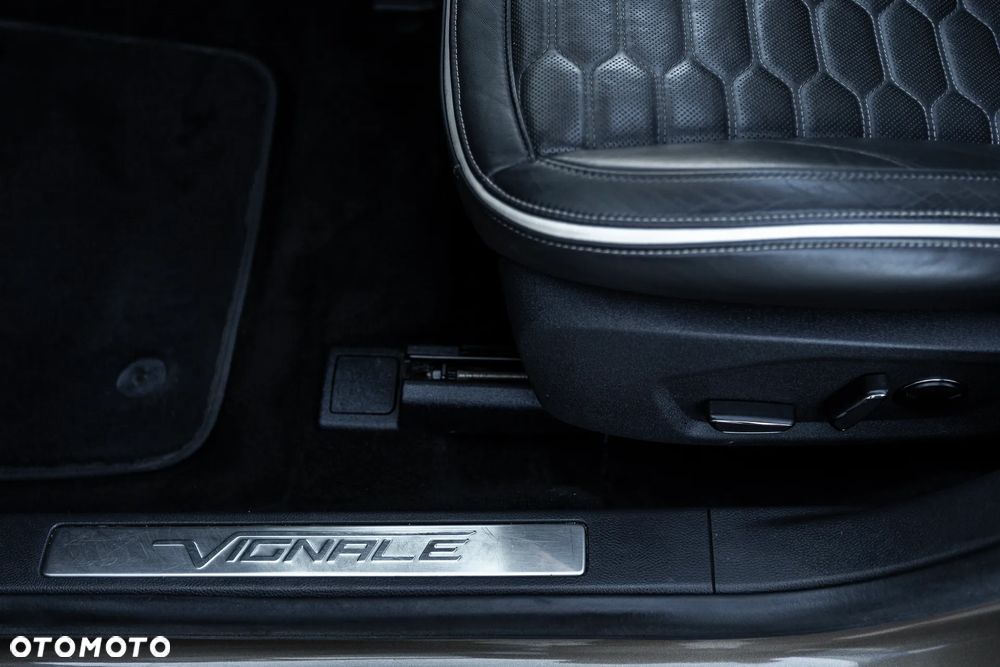 Ford Mondeo Vignale 2.0 TDCi PowerShift - 35