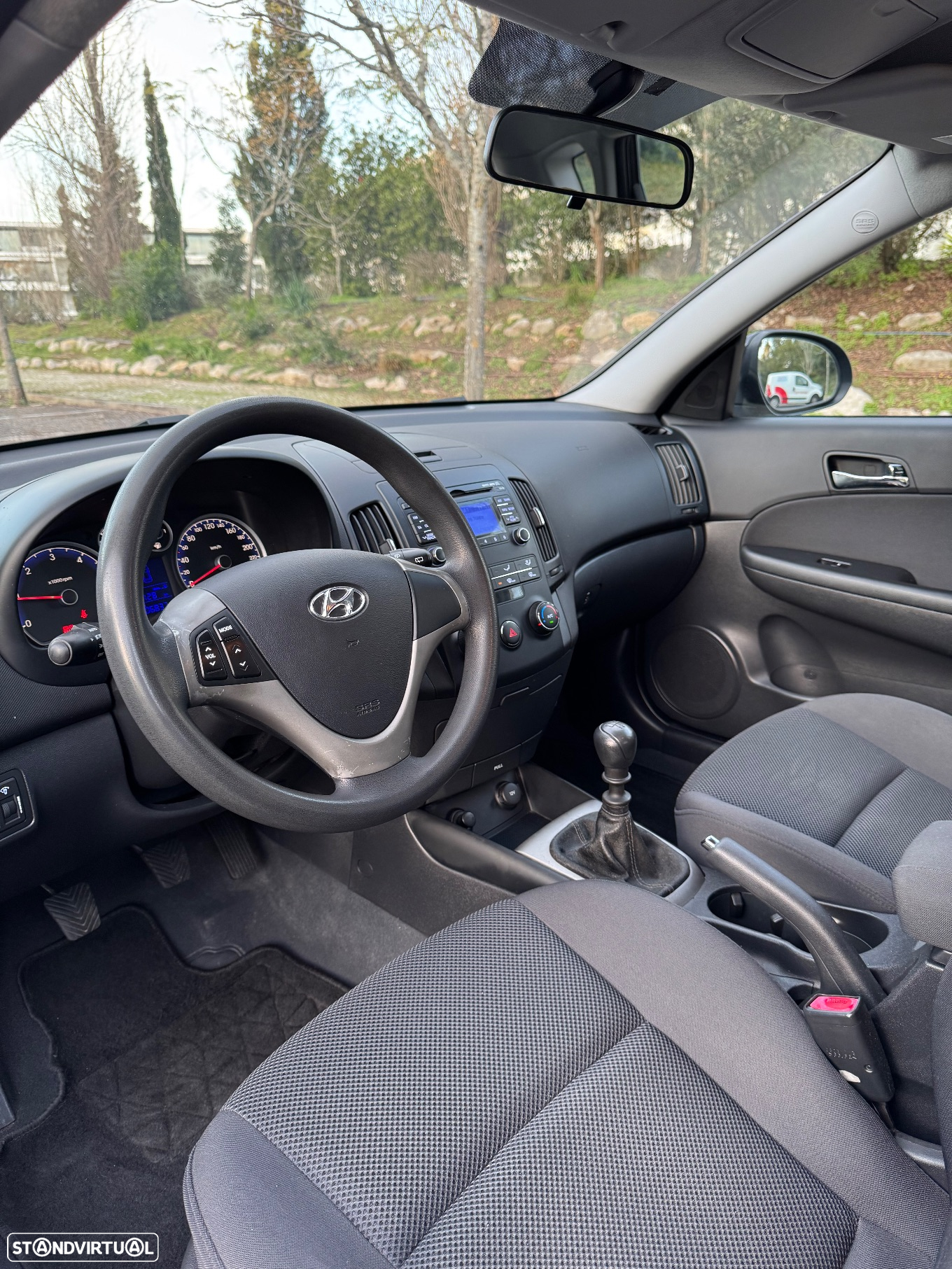 Hyundai i30 CW 1.6 CRDi Blue Comfort - 10