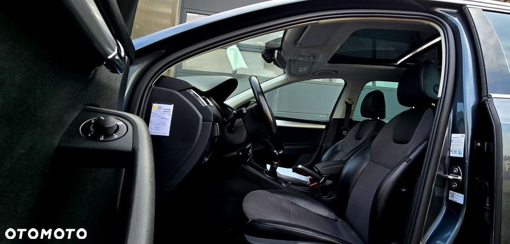 Skoda Octavia 1.6 TDI Premium Edition - 24