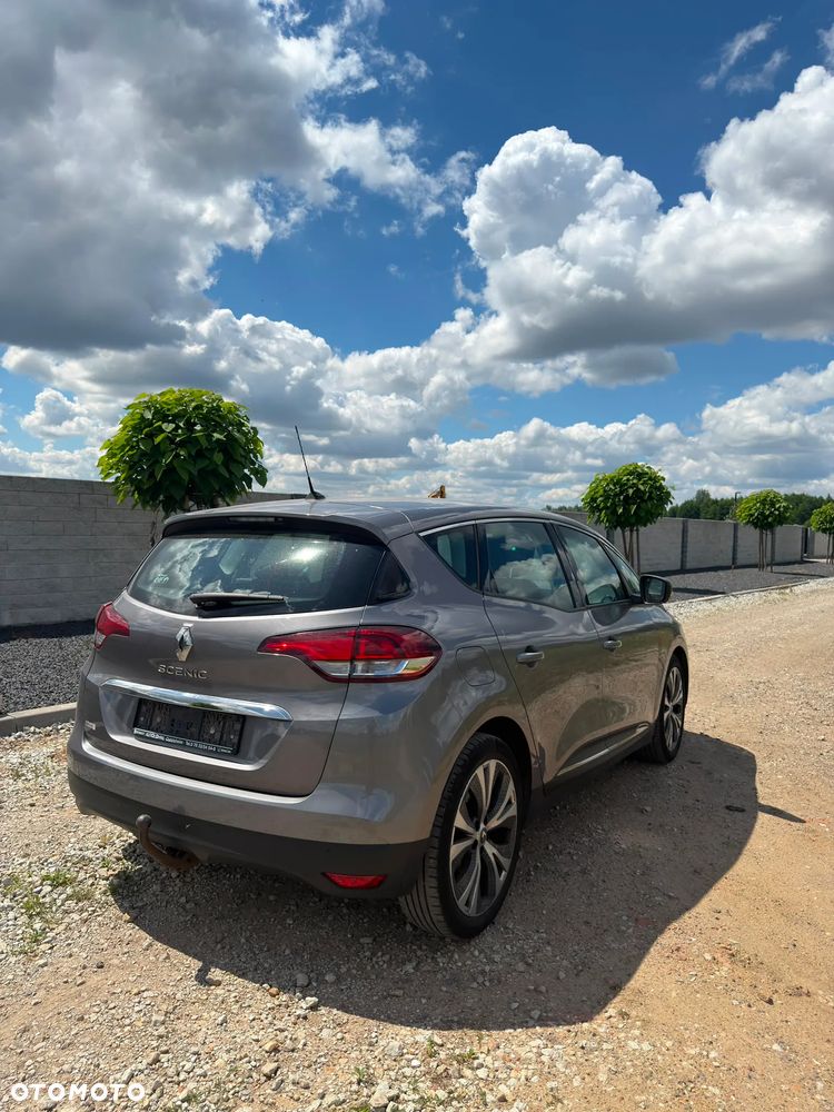 Renault Scenic - 12