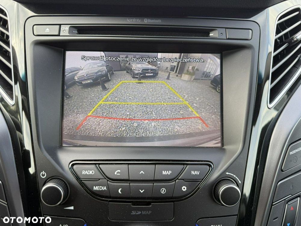 Hyundai i40 Kombi 1.7 CRDi Premium - 27