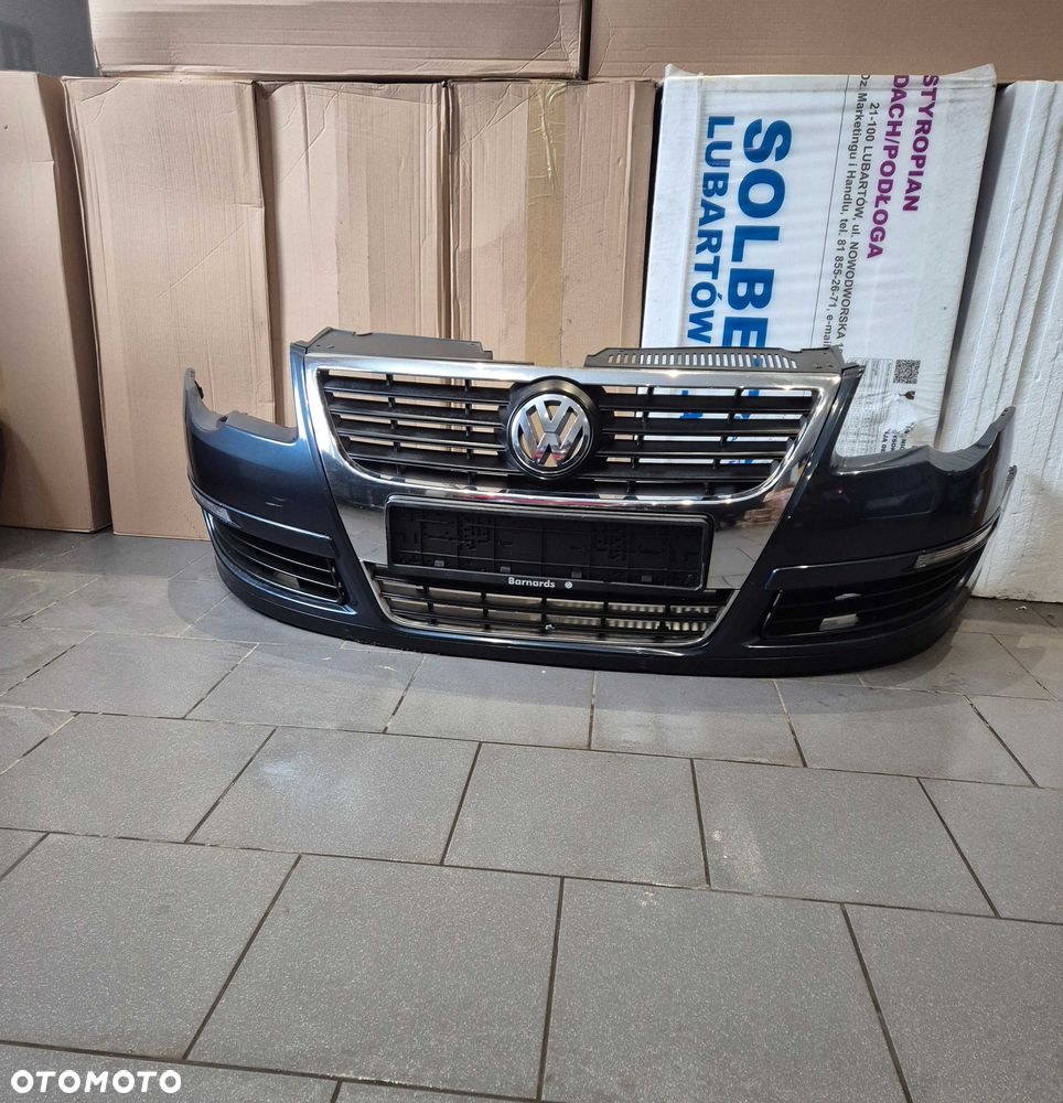 Zderzak przód przedni VW passat B6 kod lak LC5F rok 07 - 1