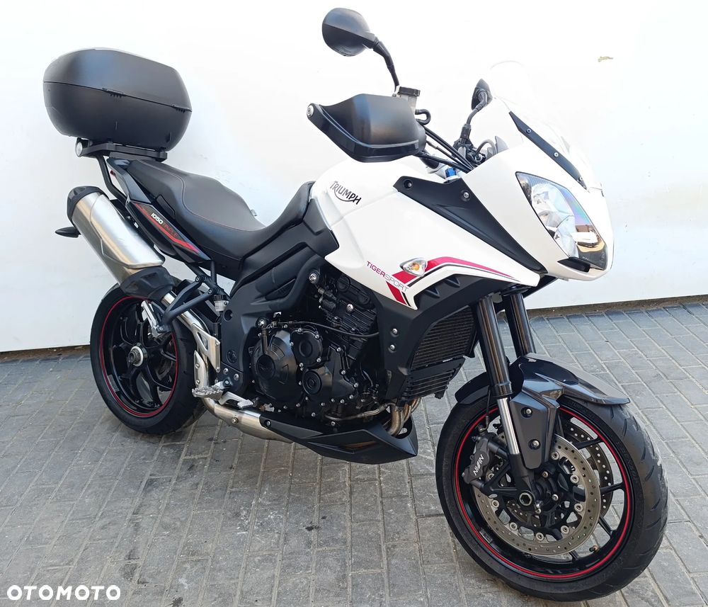 Triumph Tiger - 8