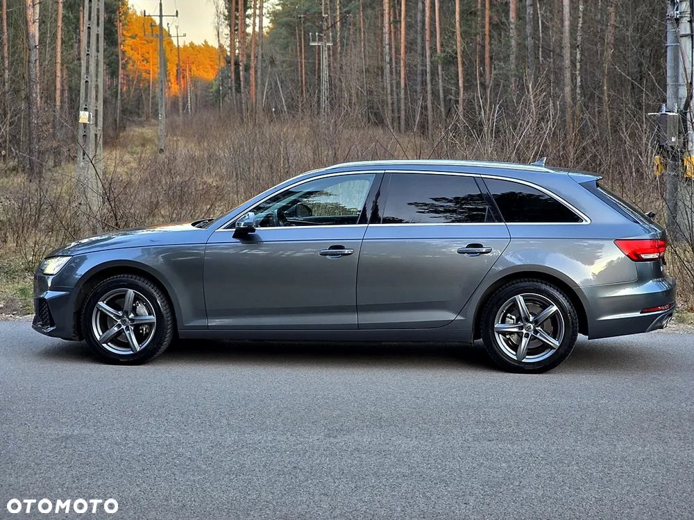 Audi A4 Avant 2.0 TDI ultra S tronic design - 18