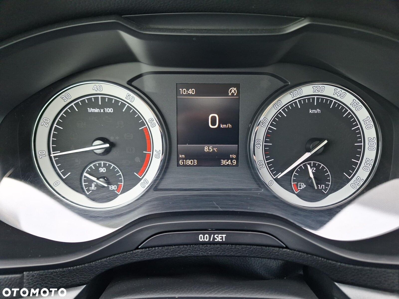 Skoda Karoq 1.5 TSI ACT 4x2 Ambition - 18