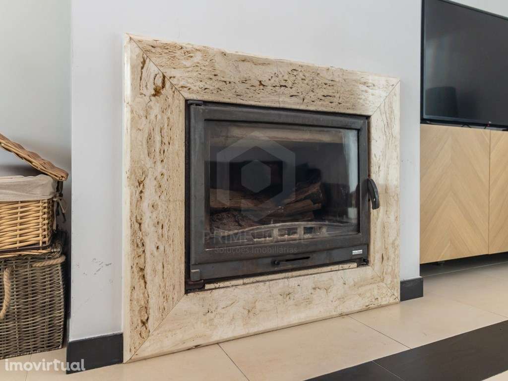 Moradia T3+1 com Piscina Oleiros Azeitão - Grande imagem: 3/56