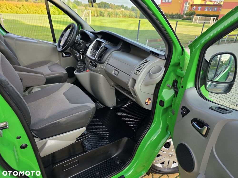 Renault Trafic - 18