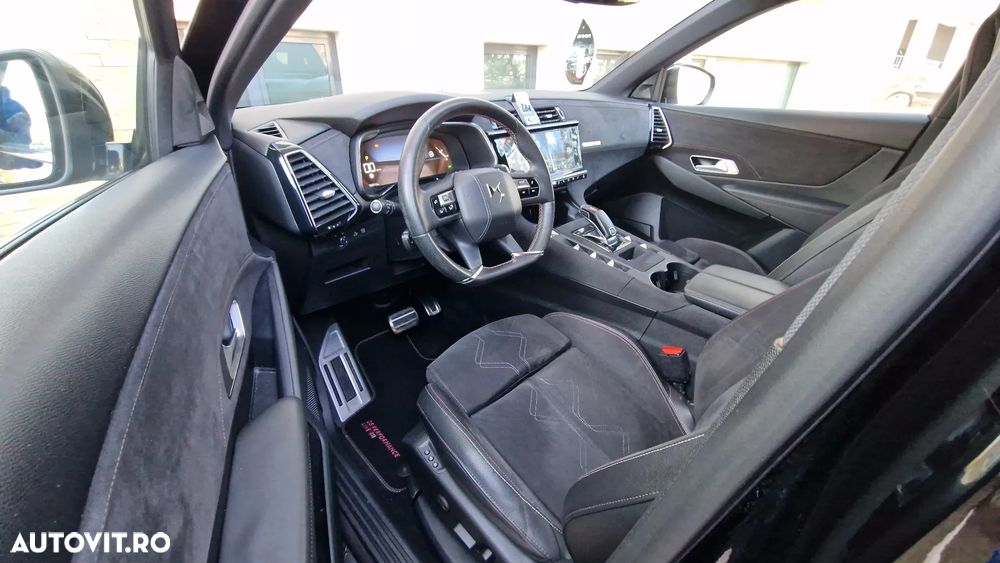 DS Automobiles DS 7 Crossback - 21