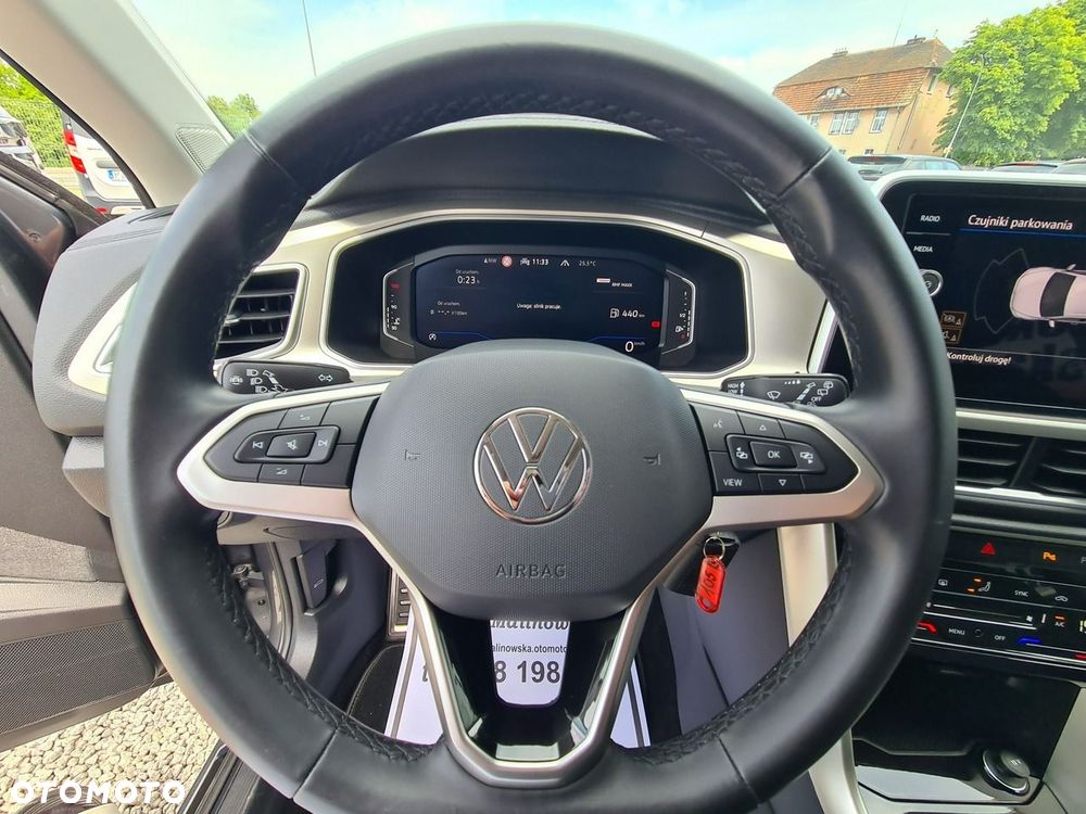 Volkswagen T-Roc 1.5 TSI OPF Move - 27
