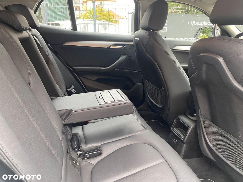BMW X2 xDrive20i - 18