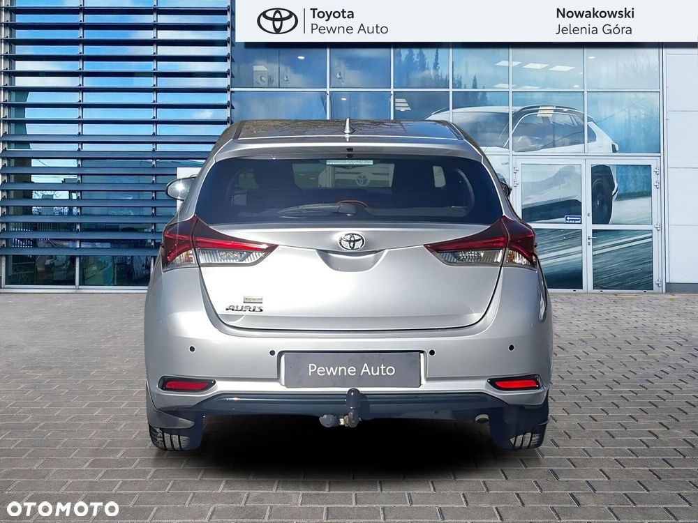 Toyota Auris - 6