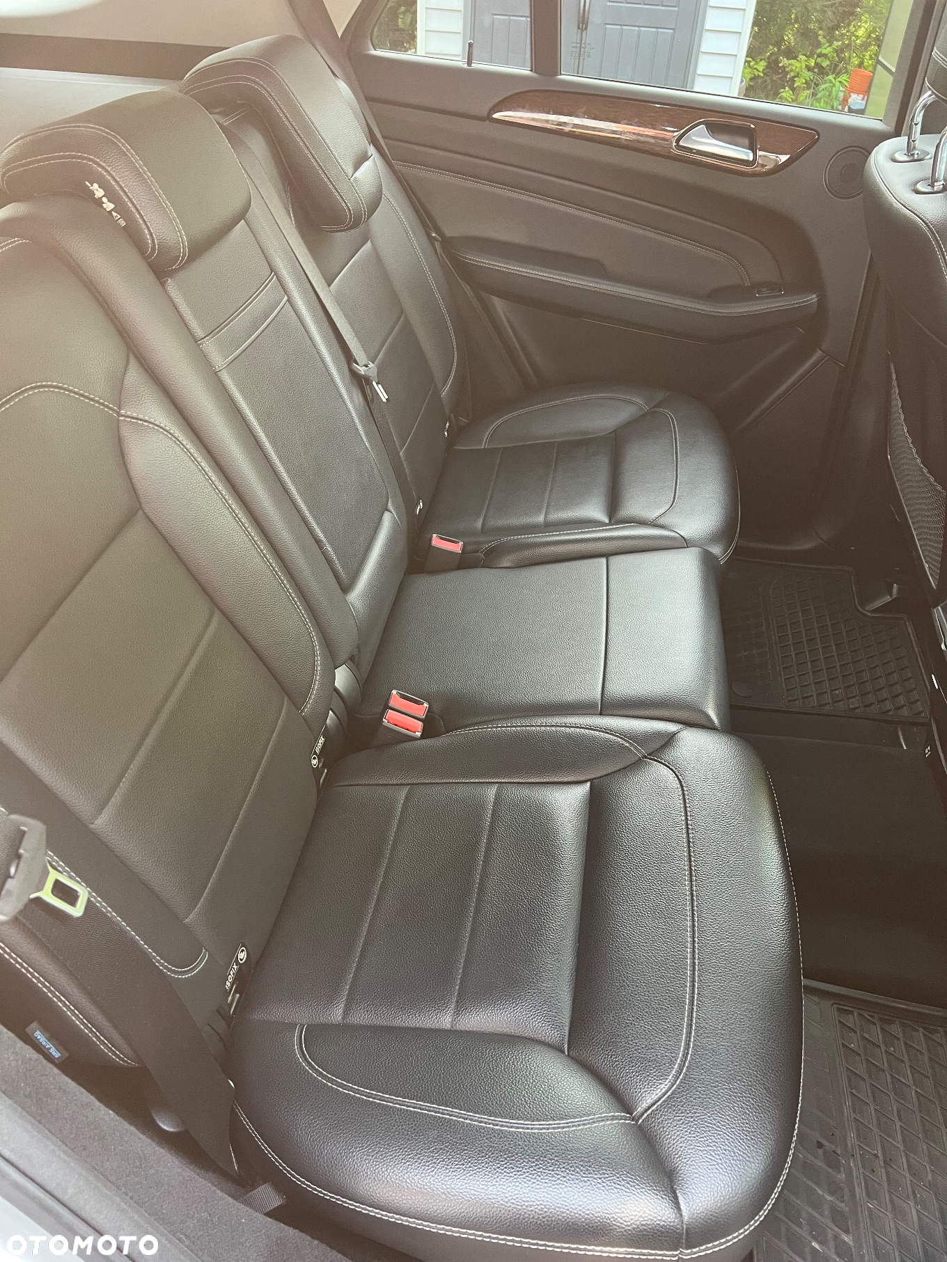 Mercedes-Benz ML 350 4MATIC (BlueEFFICIENCY) 7G-TRONIC - 23